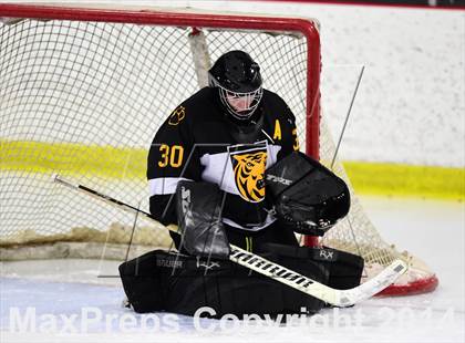 Thumbnail 2 in Daniel Hand vs. North Haven (CIAC DII Quarterfinal) photogallery.