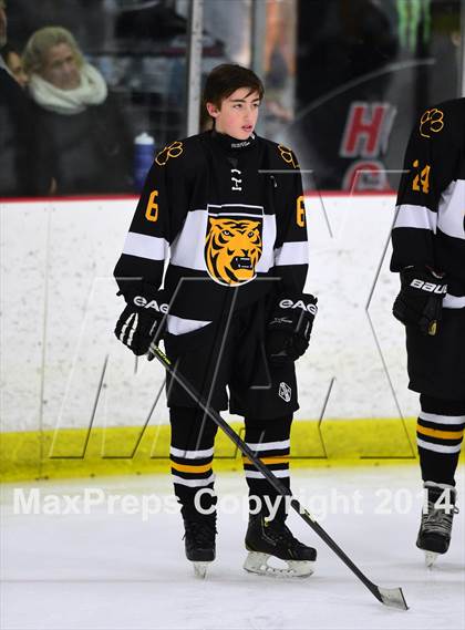 Thumbnail 1 in Daniel Hand vs. North Haven (CIAC DII Quarterfinal) photogallery.