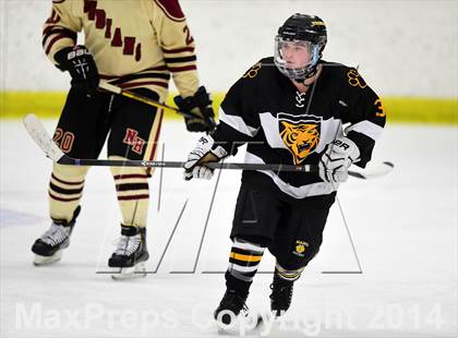 Thumbnail 1 in Daniel Hand vs. North Haven (CIAC DII Quarterfinal) photogallery.