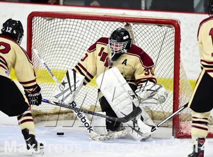 Thumbnail 2 in Daniel Hand vs. North Haven (CIAC DII Quarterfinal) photogallery.
