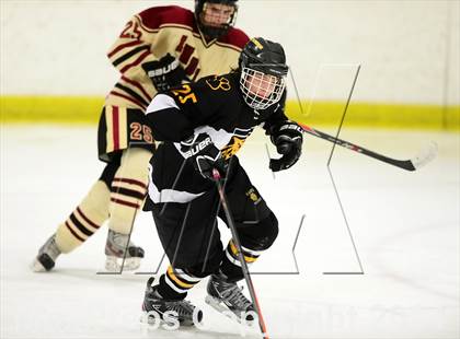 Thumbnail 1 in Daniel Hand vs. North Haven (CIAC DII Quarterfinal) photogallery.