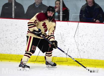 Thumbnail 3 in Daniel Hand vs. North Haven (CIAC DII Quarterfinal) photogallery.