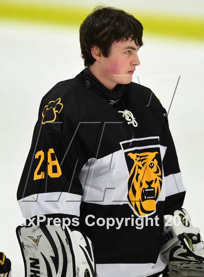 Thumbnail 2 in Daniel Hand vs. North Haven (CIAC DII Quarterfinal) photogallery.
