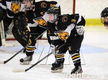 Thumbnail 3 in Daniel Hand vs. North Haven (CIAC DII Quarterfinal) photogallery.