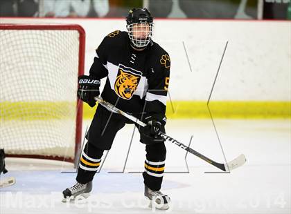Thumbnail 1 in Daniel Hand vs. North Haven (CIAC DII Quarterfinal) photogallery.