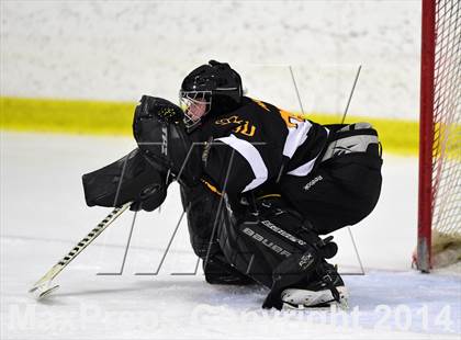 Thumbnail 2 in Daniel Hand vs. North Haven (CIAC DII Quarterfinal) photogallery.