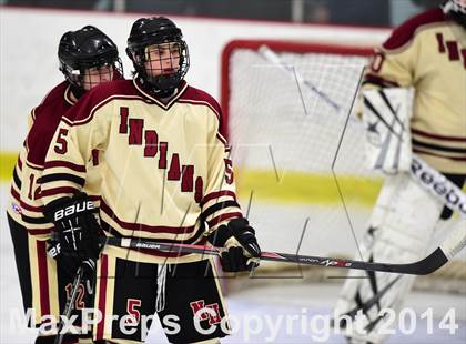 Thumbnail 3 in Daniel Hand vs. North Haven (CIAC DII Quarterfinal) photogallery.
