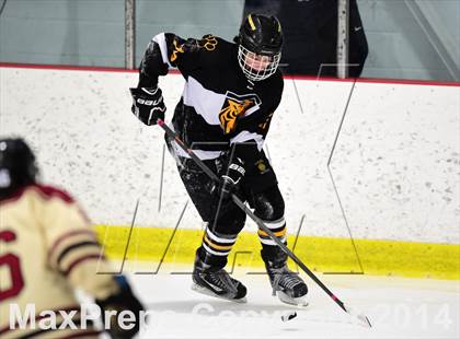 Thumbnail 1 in Daniel Hand vs. North Haven (CIAC DII Quarterfinal) photogallery.