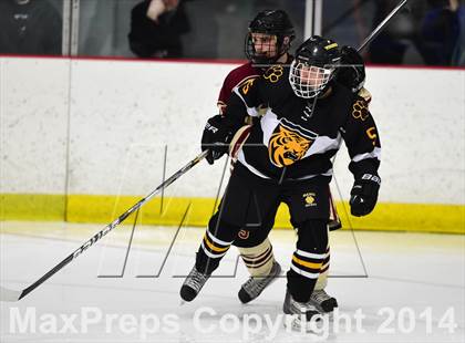Thumbnail 1 in Daniel Hand vs. North Haven (CIAC DII Quarterfinal) photogallery.