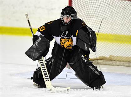 Thumbnail 2 in Daniel Hand vs. North Haven (CIAC DII Quarterfinal) photogallery.