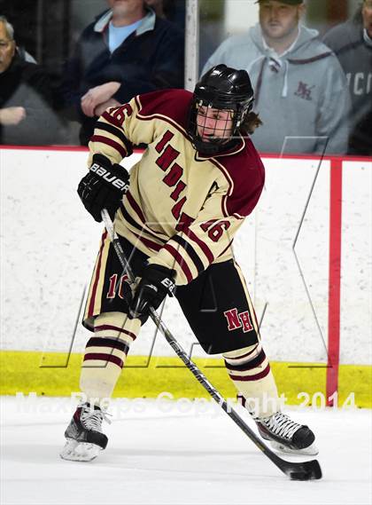 Thumbnail 3 in Daniel Hand vs. North Haven (CIAC DII Quarterfinal) photogallery.