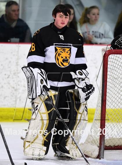 Thumbnail 1 in Daniel Hand vs. North Haven (CIAC DII Quarterfinal) photogallery.