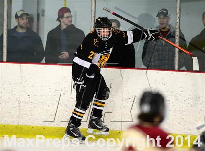 Thumbnail 3 in Daniel Hand vs. North Haven (CIAC DII Quarterfinal) photogallery.