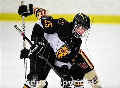 Thumbnail 1 in Daniel Hand vs. North Haven (CIAC DII Quarterfinal) photogallery.