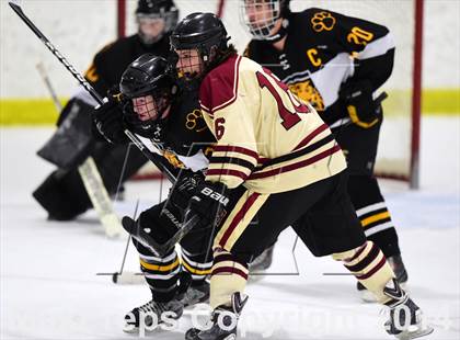Thumbnail 1 in Daniel Hand vs. North Haven (CIAC DII Quarterfinal) photogallery.