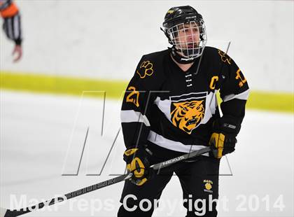 Thumbnail 2 in Daniel Hand vs. North Haven (CIAC DII Quarterfinal) photogallery.