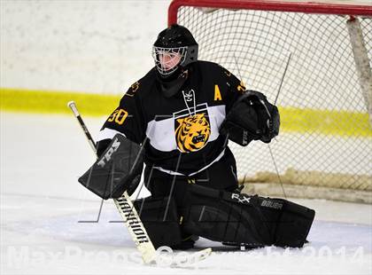 Thumbnail 1 in Daniel Hand vs. North Haven (CIAC DII Quarterfinal) photogallery.
