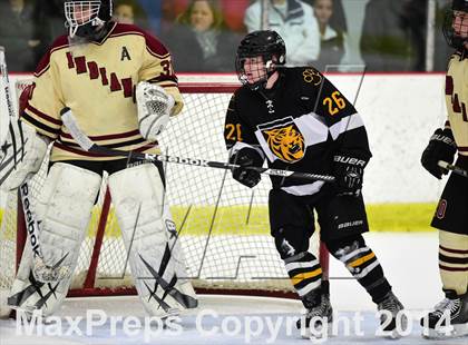 Thumbnail 3 in Daniel Hand vs. North Haven (CIAC DII Quarterfinal) photogallery.