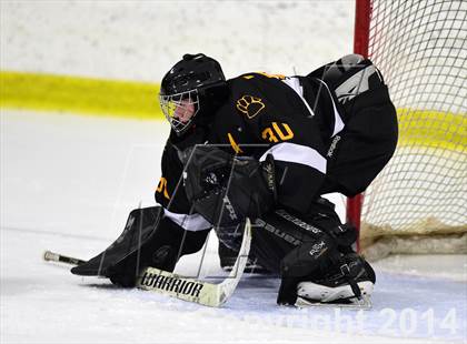 Thumbnail 2 in Daniel Hand vs. North Haven (CIAC DII Quarterfinal) photogallery.
