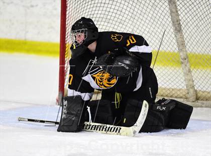 Thumbnail 2 in Daniel Hand vs. North Haven (CIAC DII Quarterfinal) photogallery.