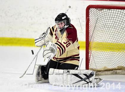 Thumbnail 3 in Daniel Hand vs. North Haven (CIAC DII Quarterfinal) photogallery.