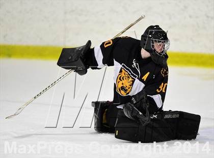 Thumbnail 2 in Daniel Hand vs. North Haven (CIAC DII Quarterfinal) photogallery.