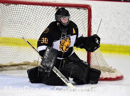 Thumbnail 1 in Daniel Hand vs. North Haven (CIAC DII Quarterfinal) photogallery.