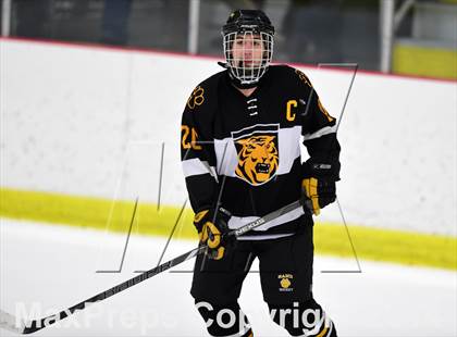 Thumbnail 1 in Daniel Hand vs. North Haven (CIAC DII Quarterfinal) photogallery.