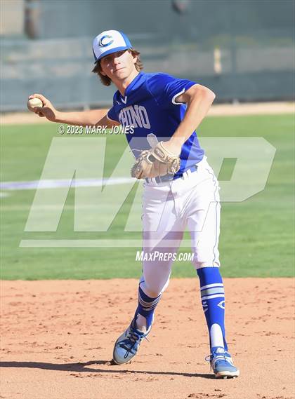 Thumbnail 3 in Northwest Christian vs. Chino Valley (Senior Night) photogallery.