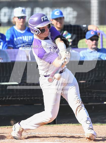 Thumbnail 2 in Northwest Christian vs. Chino Valley (Senior Night) photogallery.