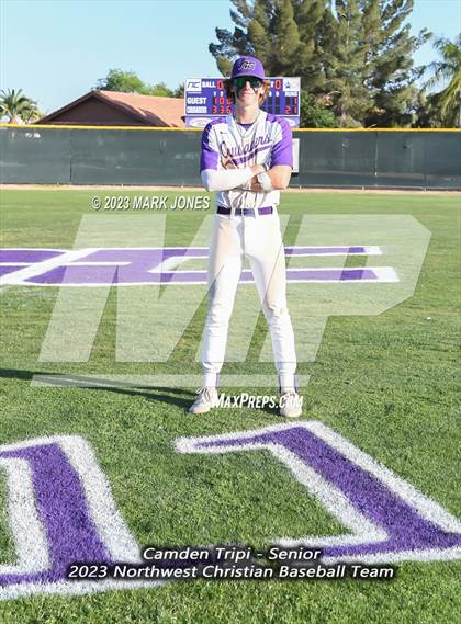Thumbnail 3 in Northwest Christian vs. Chino Valley (Senior Night) photogallery.