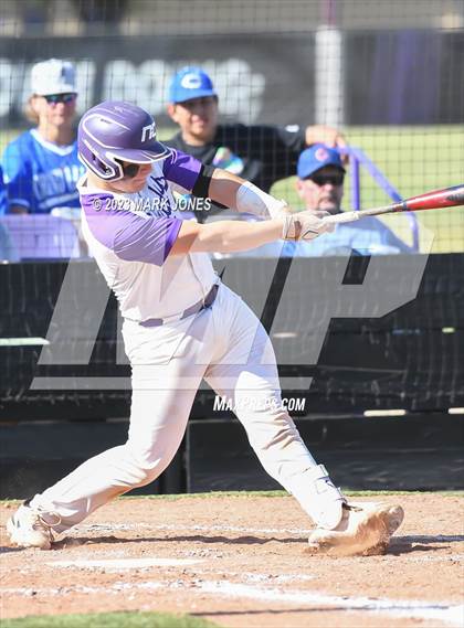 Thumbnail 3 in Northwest Christian vs. Chino Valley (Senior Night) photogallery.