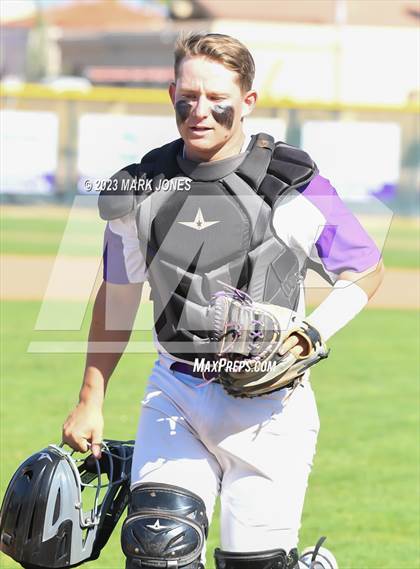 Thumbnail 2 in Northwest Christian vs. Chino Valley (Senior Night) photogallery.