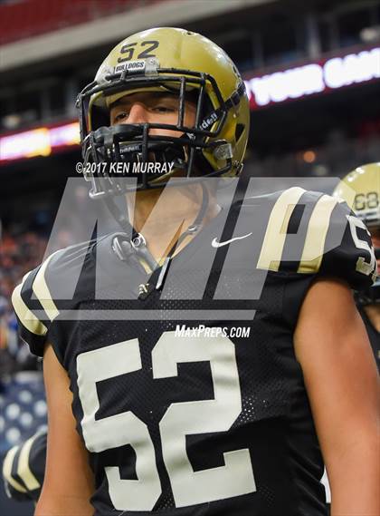 Thumbnail 3 in Manvel vs Nederland (UIL 5A D1 Quarterfinal) photogallery.