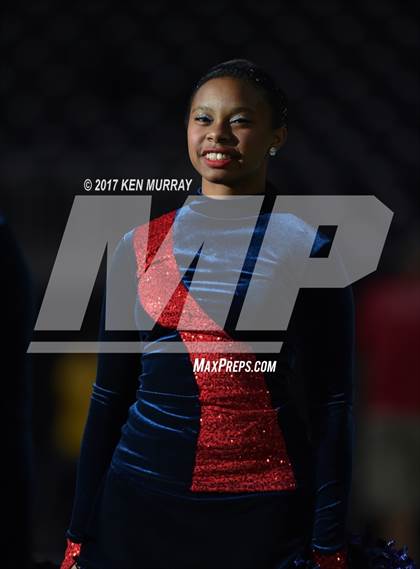 Thumbnail 3 in Manvel vs Nederland (UIL 5A D1 Quarterfinal) photogallery.