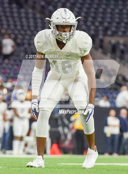 Thumbnail 1 in Manvel vs Nederland (UIL 5A D1 Quarterfinal) photogallery.