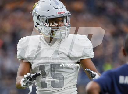 Thumbnail 3 in Manvel vs Nederland (UIL 5A D1 Quarterfinal) photogallery.