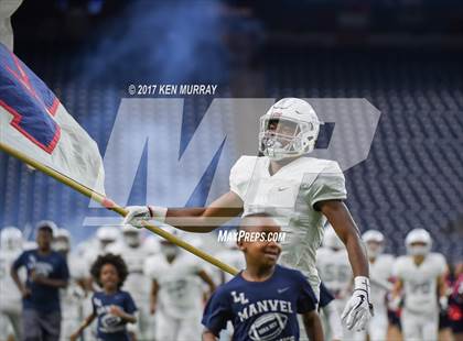 Thumbnail 1 in Manvel vs Nederland (UIL 5A D1 Quarterfinal) photogallery.