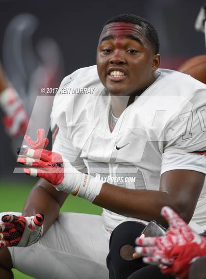 Thumbnail 1 in Manvel vs Nederland (UIL 5A D1 Quarterfinal) photogallery.