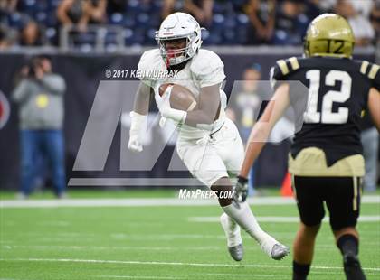 Thumbnail 1 in Manvel vs Nederland (UIL 5A D1 Quarterfinal) photogallery.