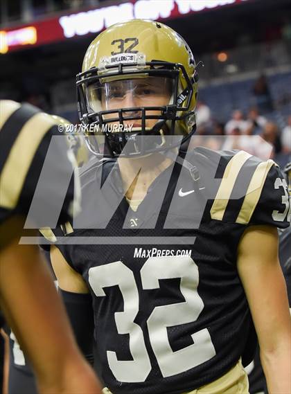 Thumbnail 1 in Manvel vs Nederland (UIL 5A D1 Quarterfinal) photogallery.