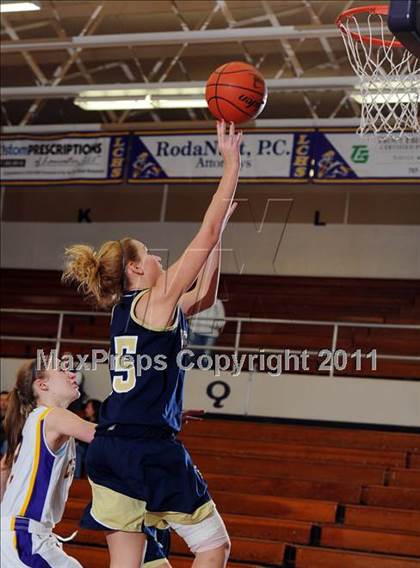 Thumbnail 3 in Penn Manor @ Lancaster Catholic photogallery.