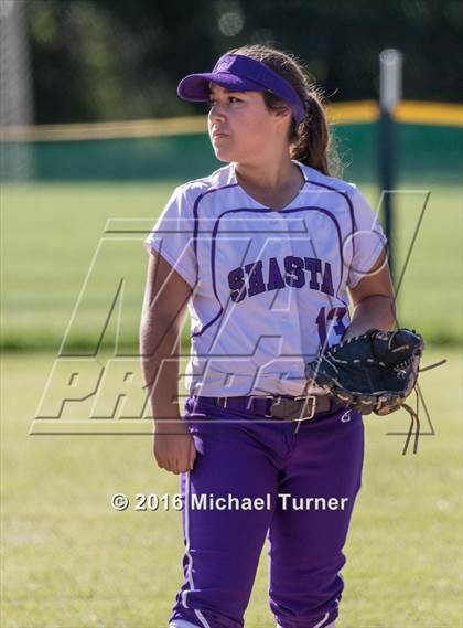 Thumbnail 1 in Shasta @ Red Bluff photogallery.