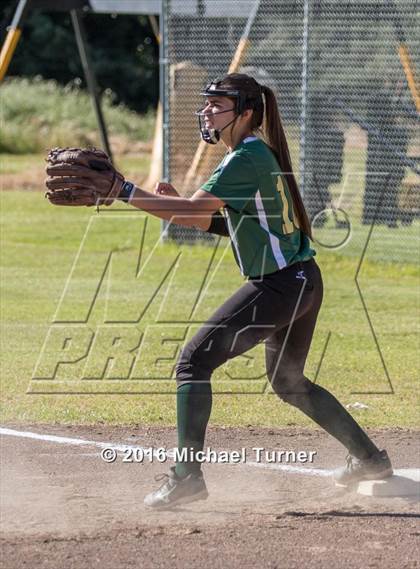 Thumbnail 1 in Shasta @ Red Bluff photogallery.