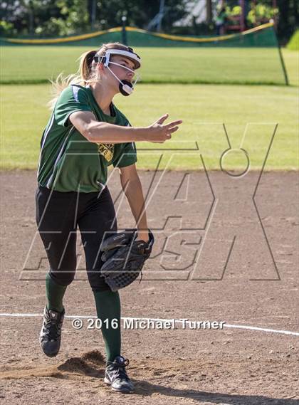 Thumbnail 3 in Shasta @ Red Bluff photogallery.