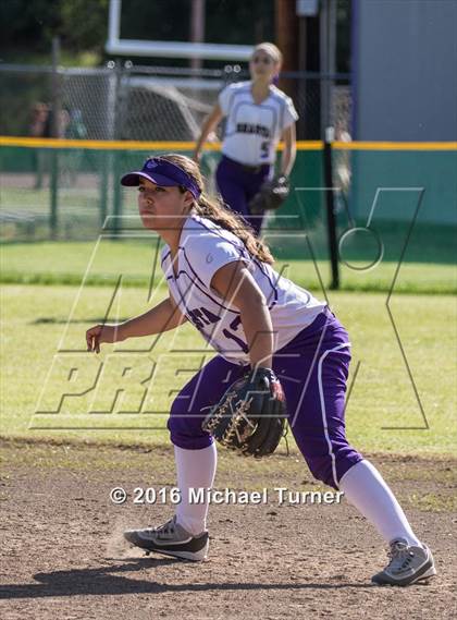 Thumbnail 3 in Shasta @ Red Bluff photogallery.