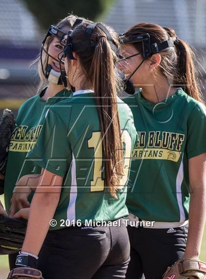 Thumbnail 3 in Shasta @ Red Bluff photogallery.