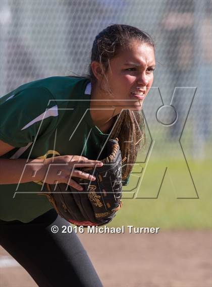 Thumbnail 3 in Shasta @ Red Bluff photogallery.