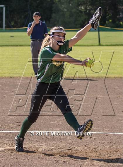 Thumbnail 1 in Shasta @ Red Bluff photogallery.