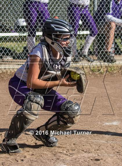 Thumbnail 3 in Shasta @ Red Bluff photogallery.